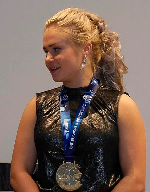 Petra Olli
