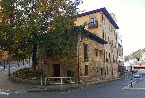 Udako Euskal Unibertsitatea