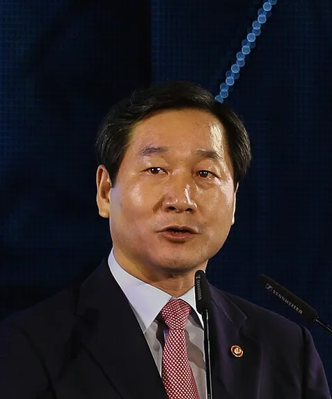 Paul Yoo
