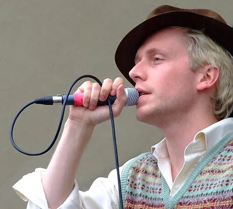Mr Hudson