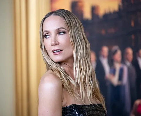 Joanne Froggatt