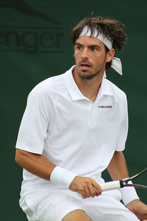 Gastão Elias