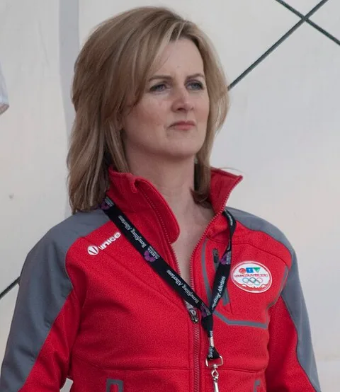 Lisa Bowes