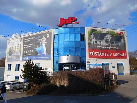 Lux International