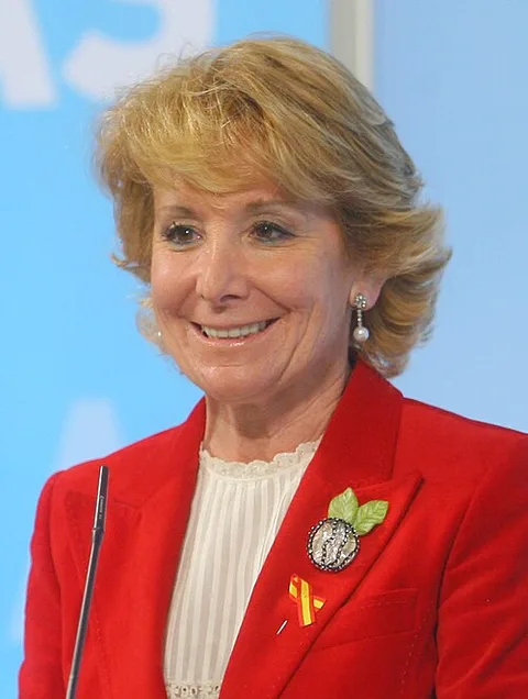 Esperanza Aguirre, Countess of Bornos