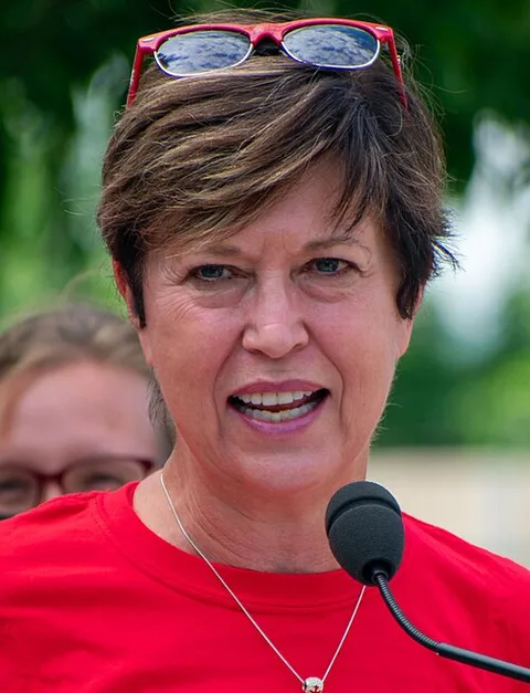 Pam Damoff