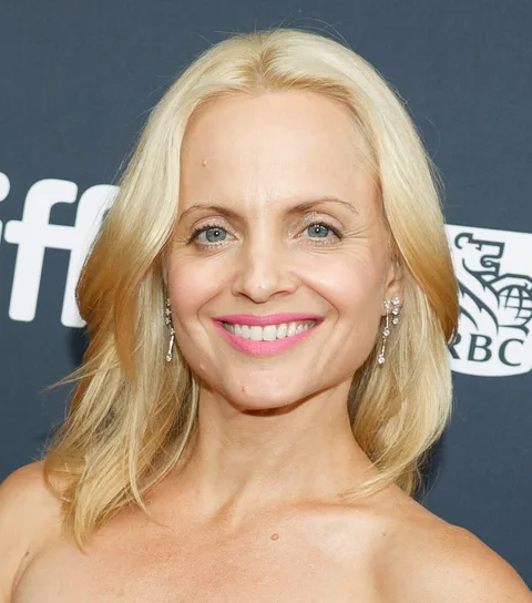 Mena Suvari