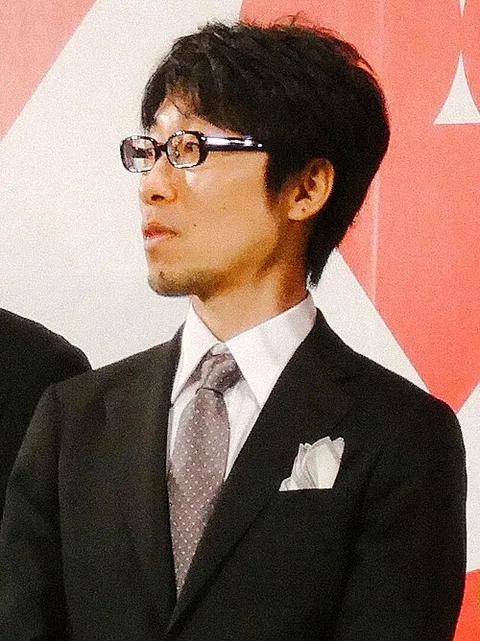Yasuhiro Yoshiura