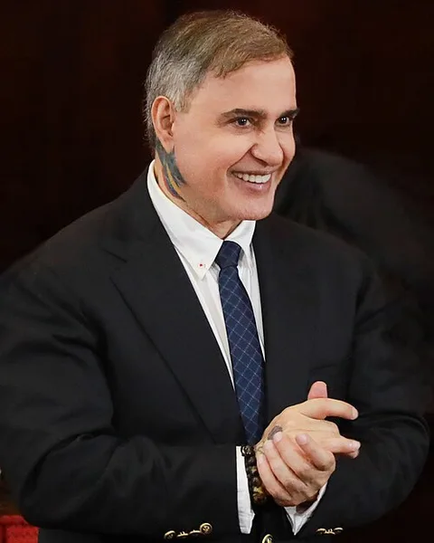 Tarek William Saab