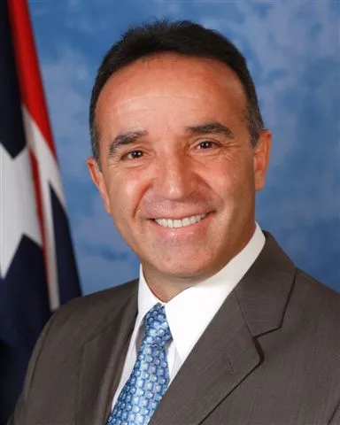 Andrew Nikolić