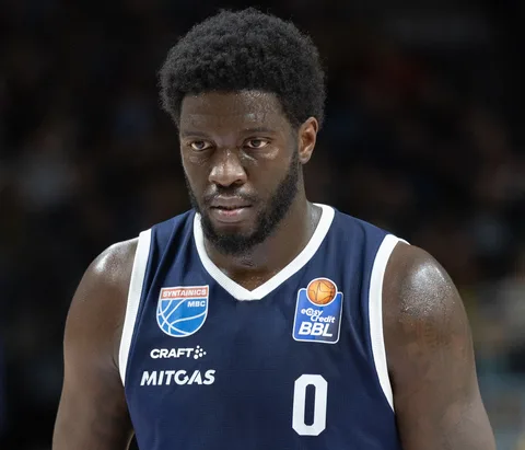 Khyri Thomas