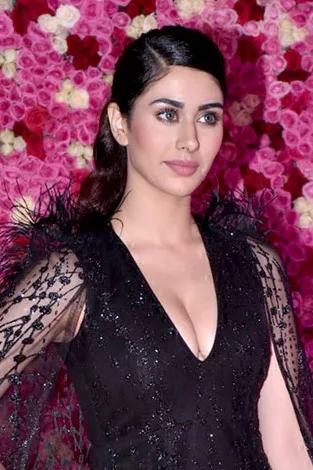 Warina Hussain