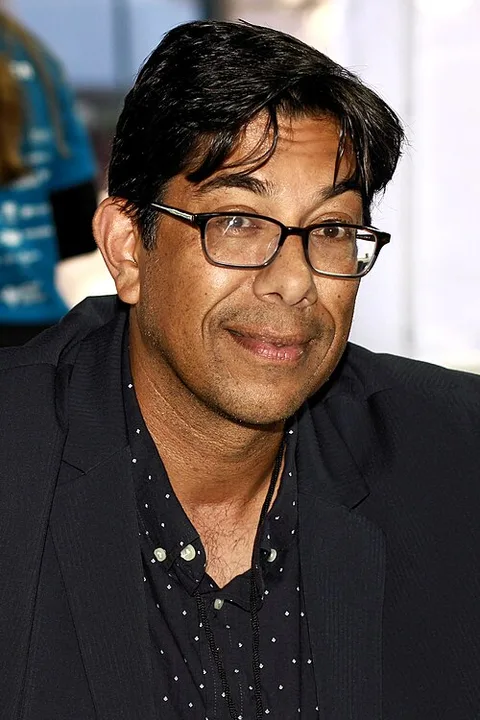 Greg van Eekhout