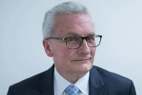Ian King