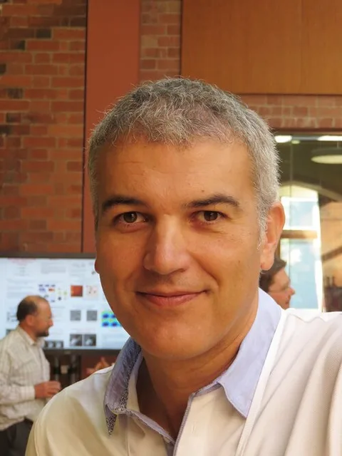 Héctor Socas-Navarro