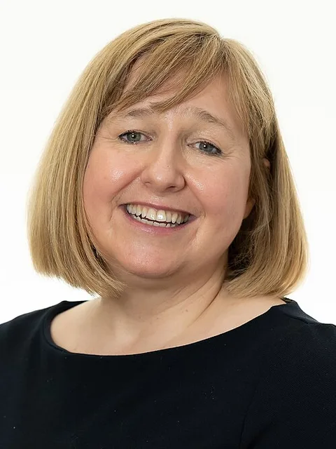 Lynne Neagle