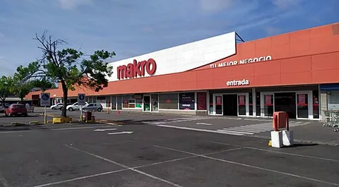Makro