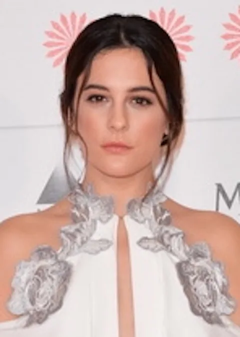 Phoebe Fox