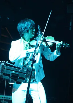 Kishi Bashi