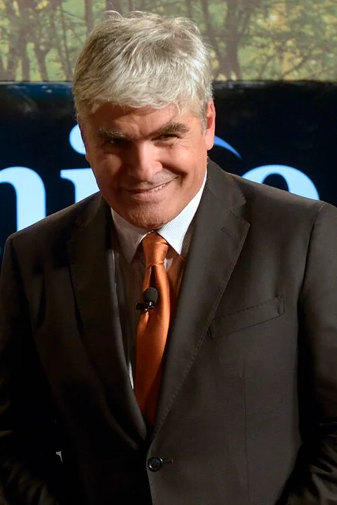 Nicolás Larraín
