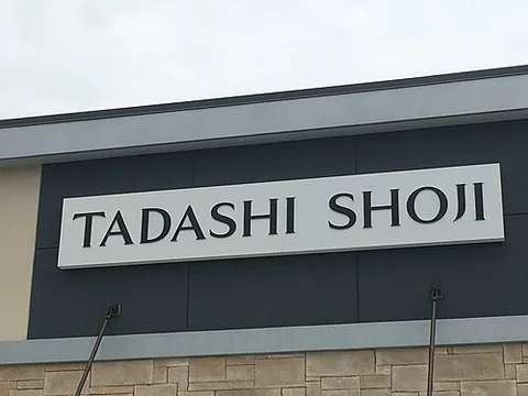 Tadashi Shoji
