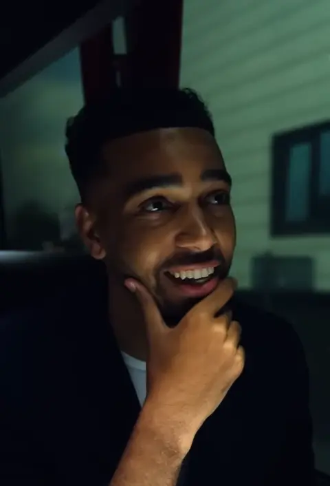 Niko Omilana