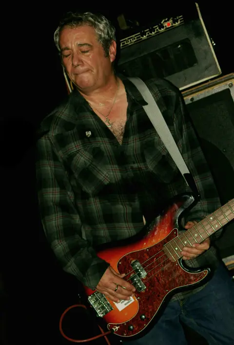 Mike Watt